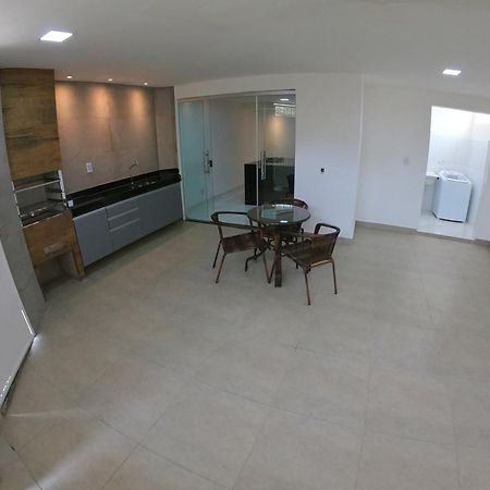 Th 101 - Flat Com Banheira De Hidromassagem Apartment Говернадор Валадарес Екстериор снимка